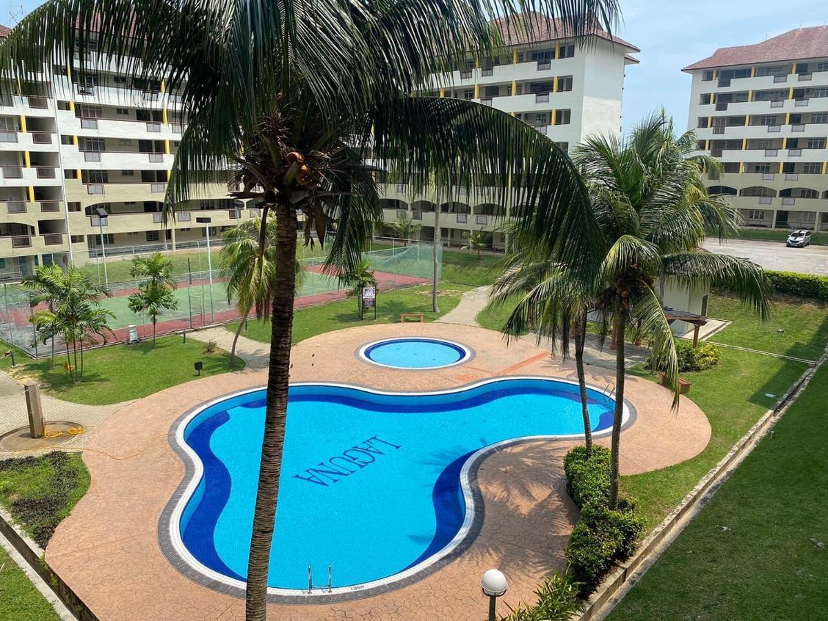 D'mentari Laguna Sunset View Apartment